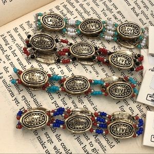 🍀 Live laugh Love Seed Bead Bracelet